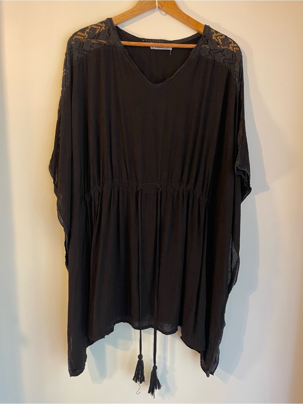 Salty Lemon Black Crochet Lace Cinch Kaftan Top XL